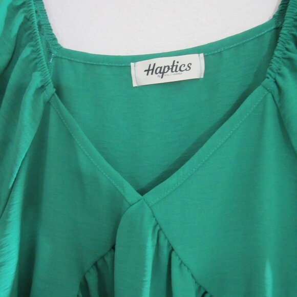 Shamrock Green Sweetheart Neckline Tiered Crinkle Dress by Haptics Size Small - Picture 6 of 8